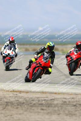 media/May-25-2025-Lets Ride (Sun) [[0ff033e448]]/B Group/1120am (Grapevine)/